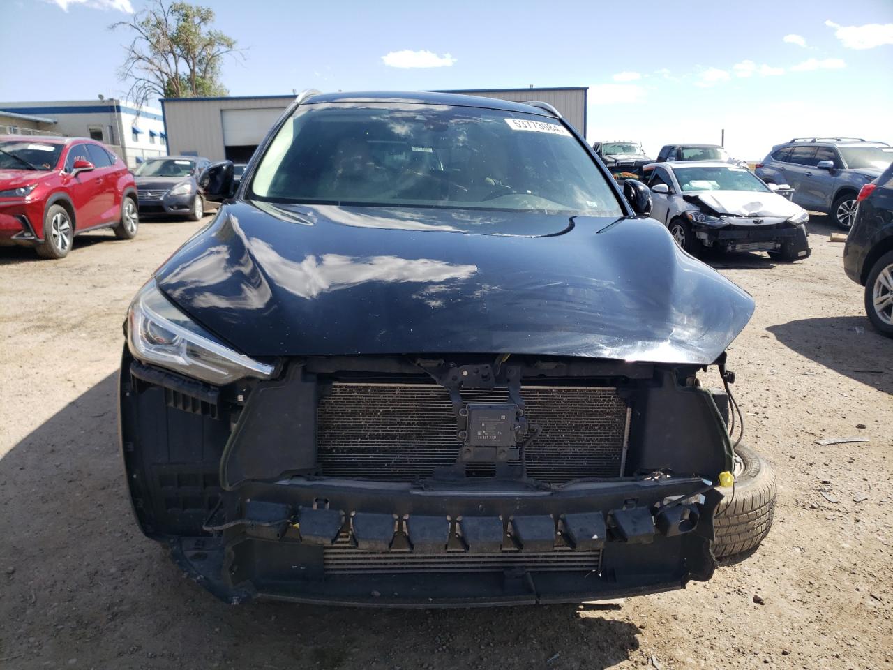 3PCAJ5M35KF111098 2019 Infiniti Qx50 Essential