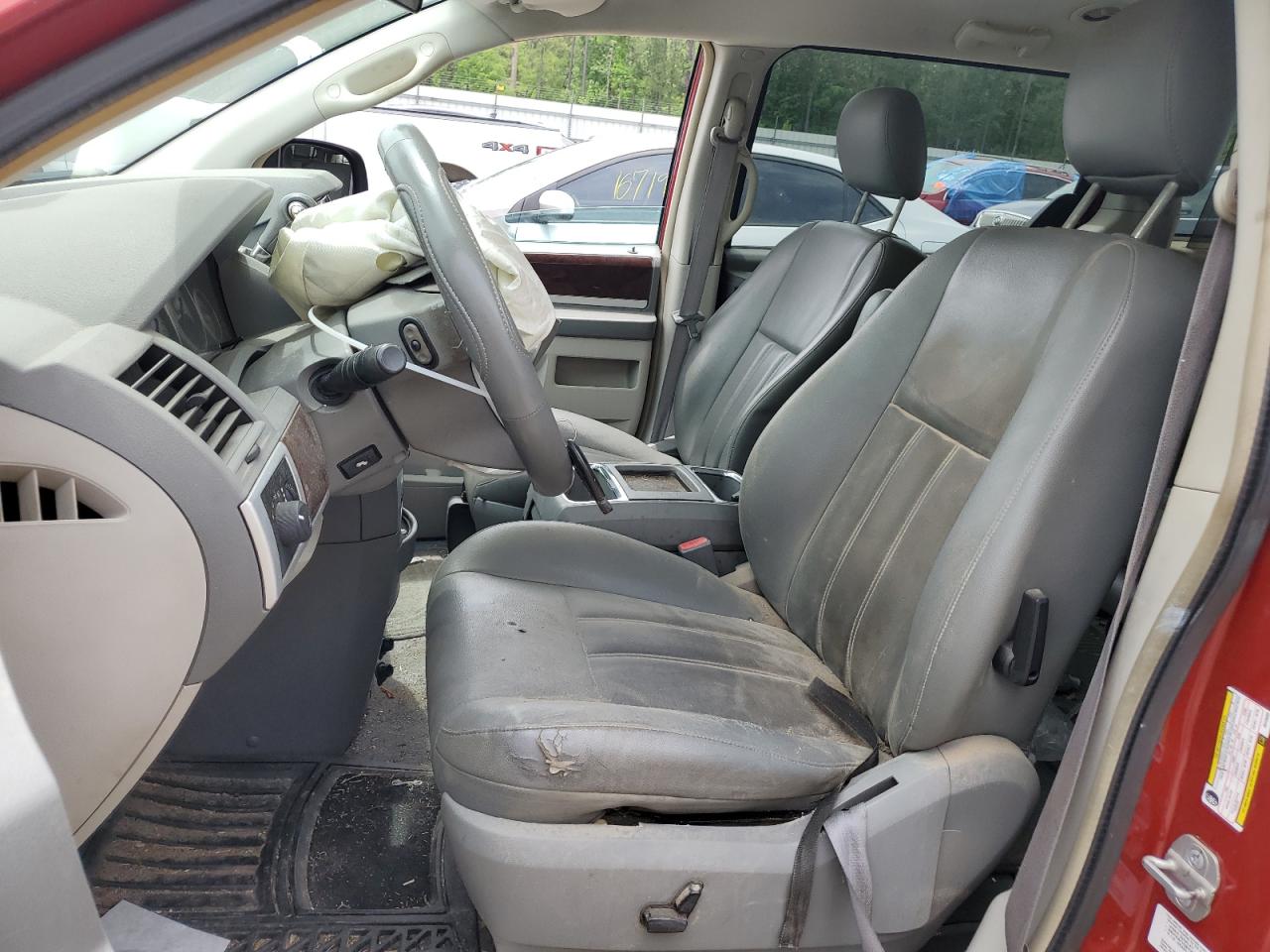 2A4RR5DX5AR128303 2010 Chrysler Town & Country Touring