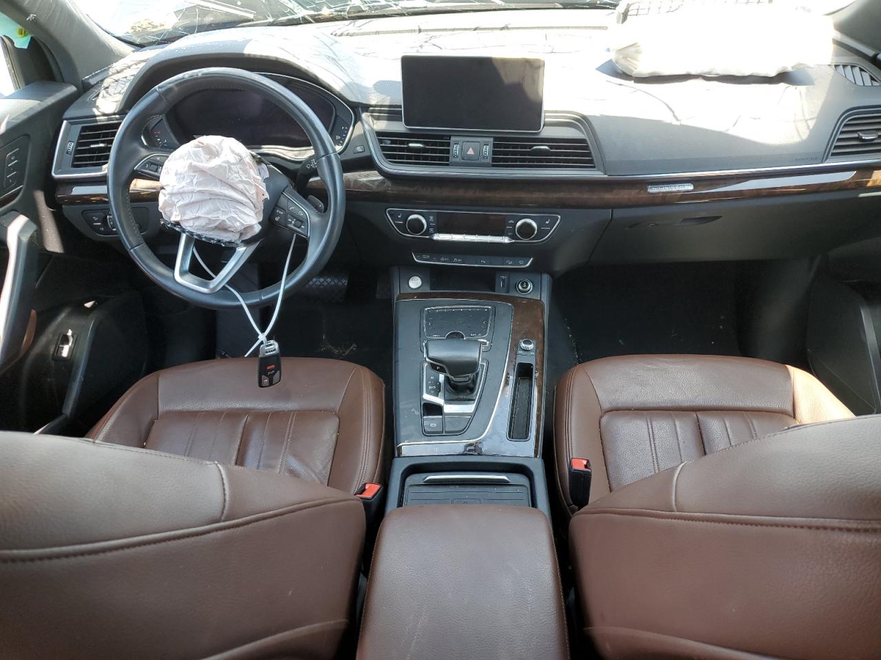 WA1BNAFY7K2026335 2019 Audi Q5 Premium Plus