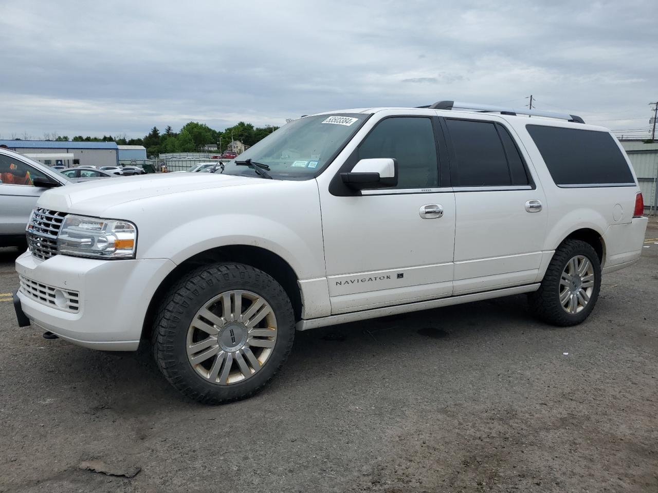 5LMJJ3J53CEL05747 2012 Lincoln Navigator L