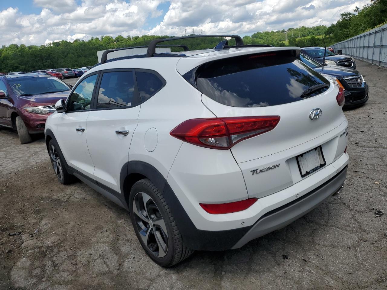 KM8J3CA22HU348850 2017 Hyundai Tucson Limited