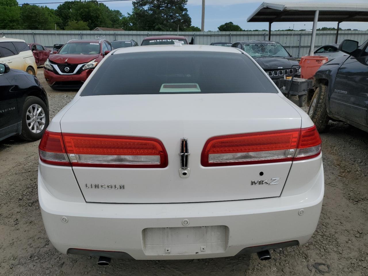 3LNHL2GCXBR750428 2011 Lincoln Mkz
