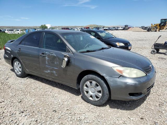 2004 Toyota Camry Le VIN: JTDBE32K040260981 Lot: 55159474