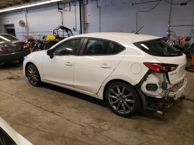 VIN 3MZBN1L33JM184819 2018 MAZDA 3 no.2