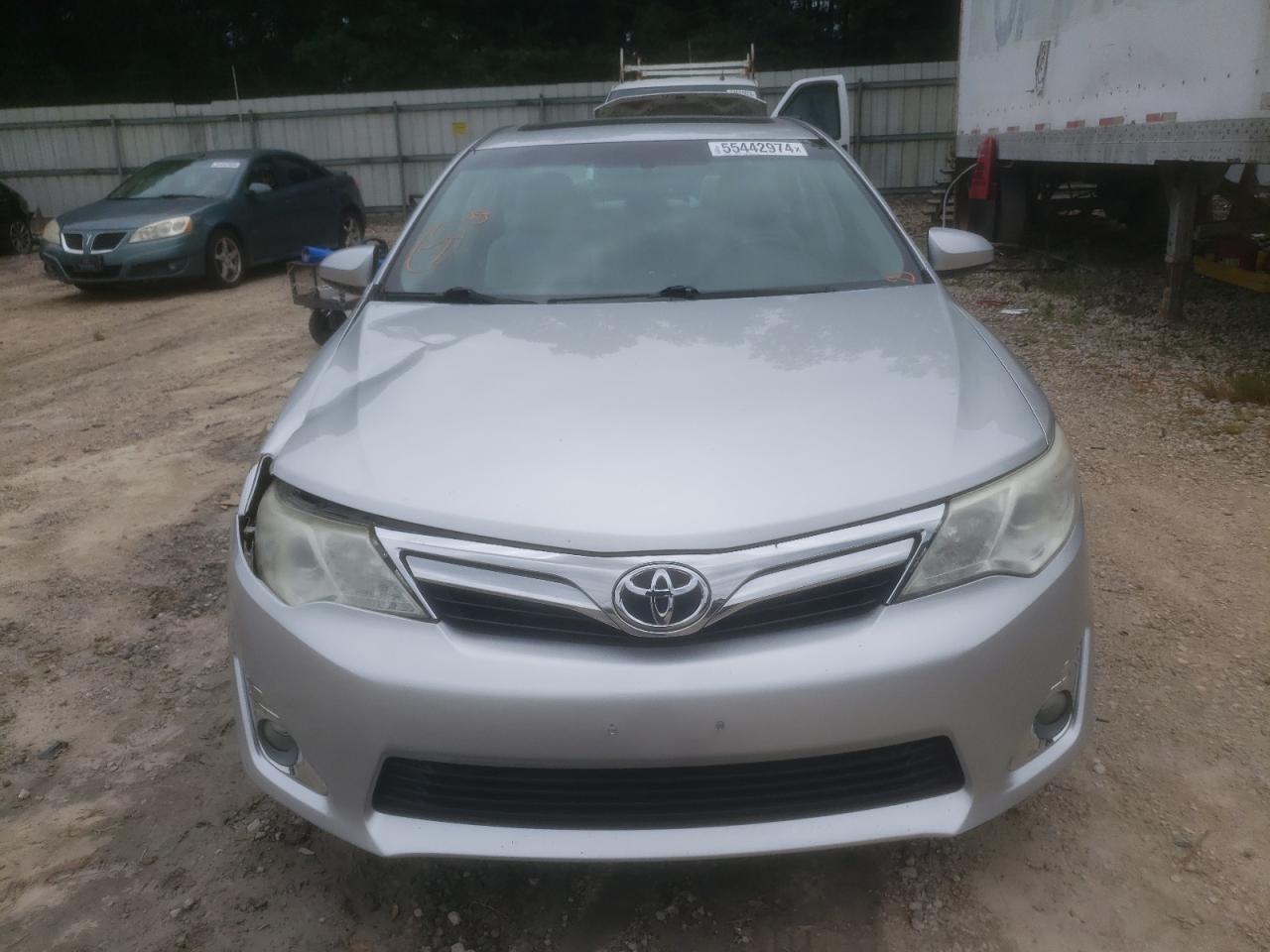 4T4BF1FK9ER430469 2014 Toyota Camry L