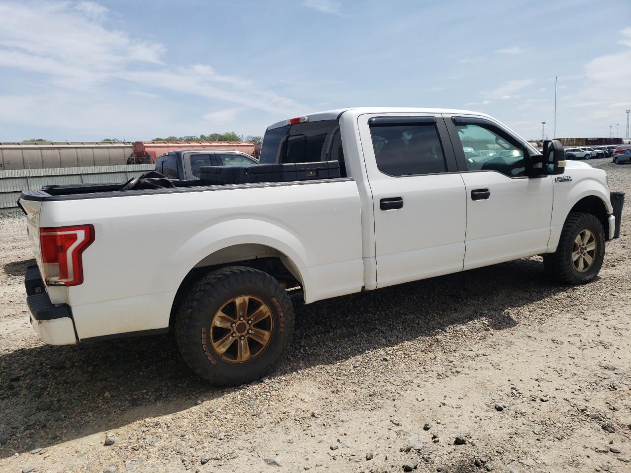 2015 Ford F150 Supercrew vin: 1FTFW1EF8FFB83214