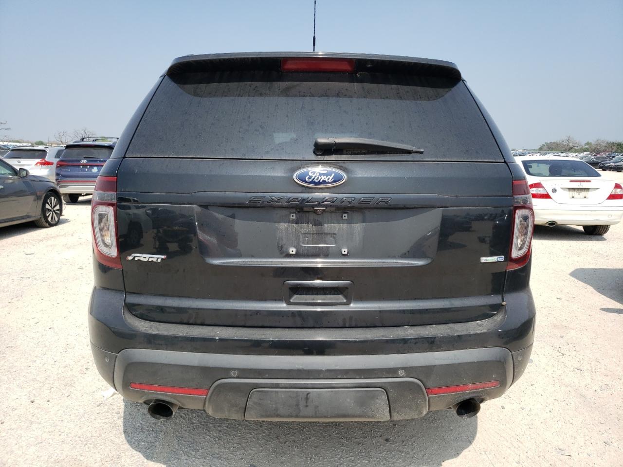 2013 Ford Explorer Sport vin: 1FM5K8GT5DGB38835