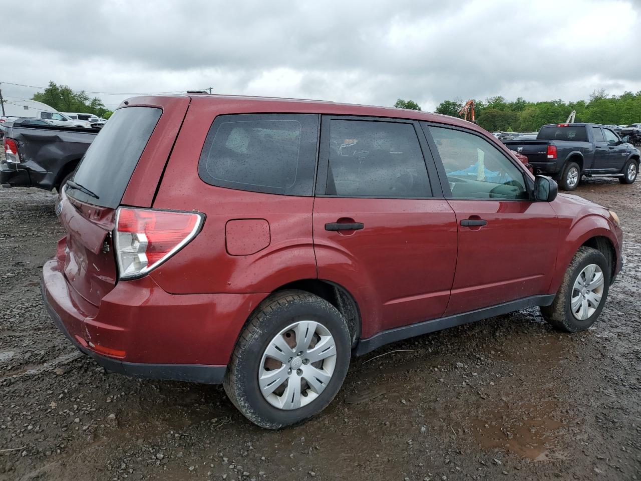 JF2SHAAC2CH413285 2012 Subaru Forester 2.5X