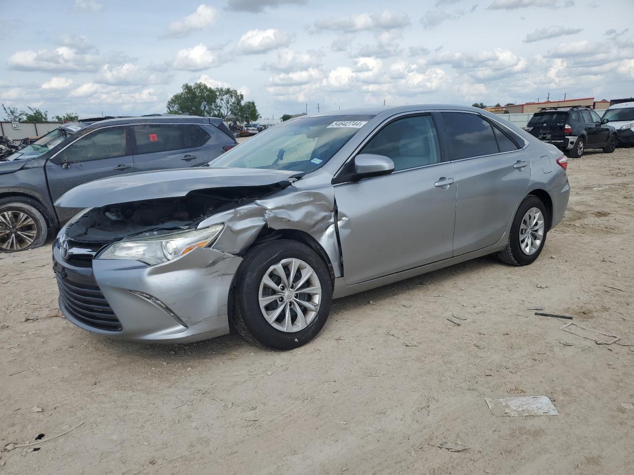 4T1BF1FK4FU943740 2015 Toyota Camry Le