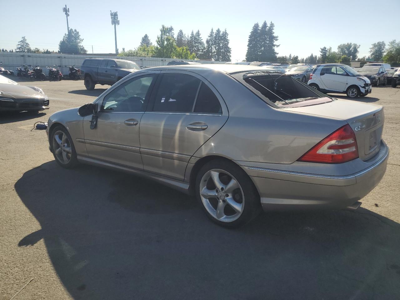 WDBRF52H26F821921 2006 Mercedes-Benz C 230