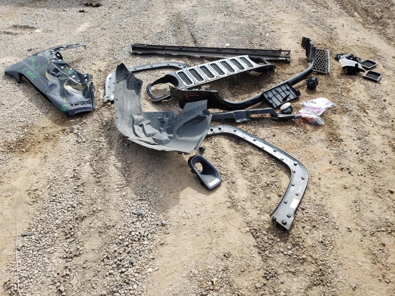 ZACCJABB8HPF57131 2017 Jeep Renegade Latitude