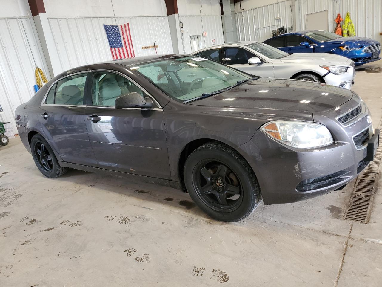 1G1ZB5E12BF173320 2011 Chevrolet Malibu Ls