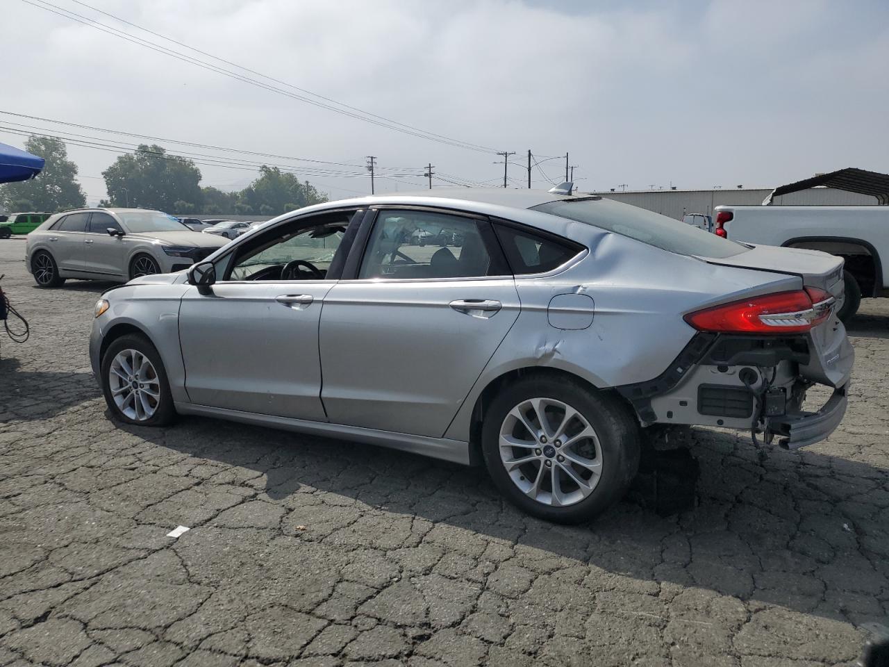 2020 Ford Fusion Se vin: 3FA6P0HD7LR114102