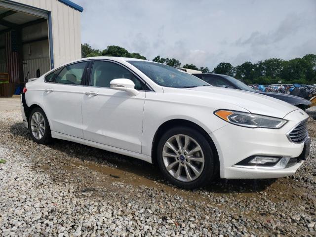 VIN 3FA6P0HD9HR122841 2017 Ford Fusion, SE no.4