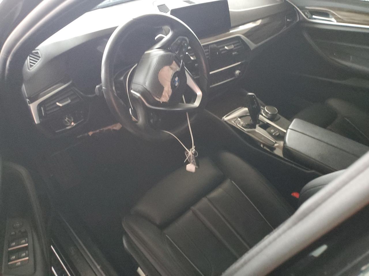 WBAJR3C02LWW68498 2020 BMW 530 I