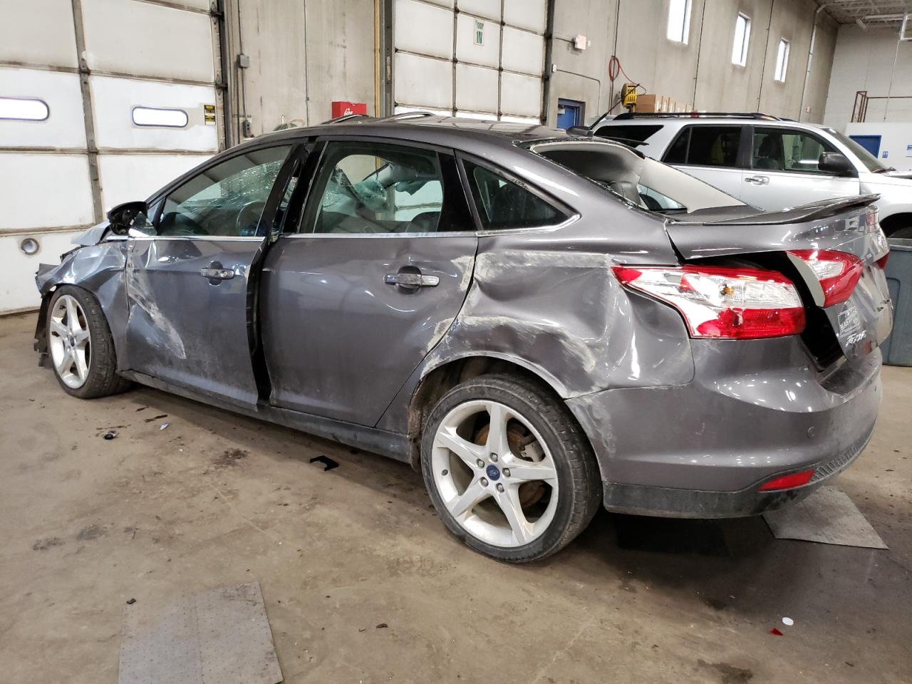 1FAHP3J26CL467643 2012 Ford Focus Titanium