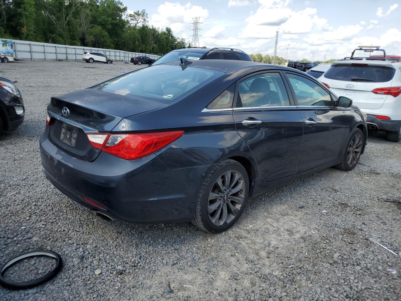 5NPEC4AC1BH158608 2011 Hyundai Sonata Se