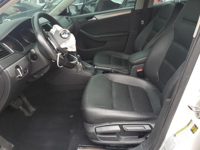2015 VOLKSWAGEN JETTA SE - 3VWD17AJ4FM313778