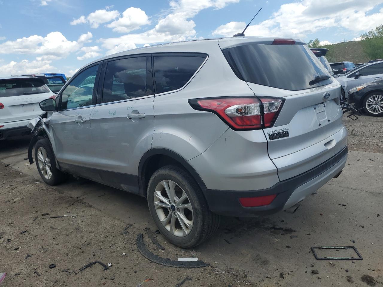 1FMCU9G92HUE54602 2017 Ford Escape Se