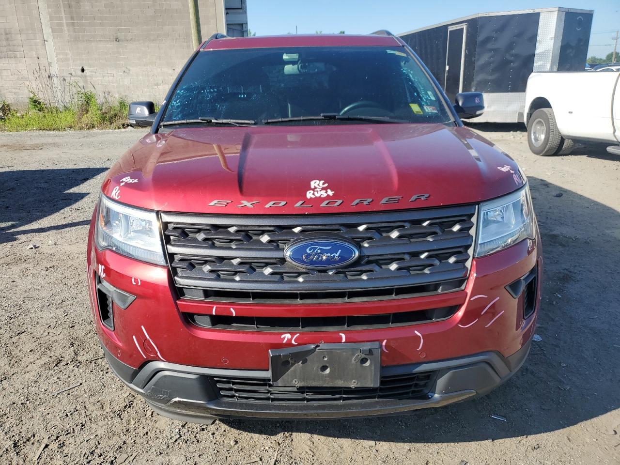 1FM5K8D81JGB85551 2018 Ford Explorer Xlt