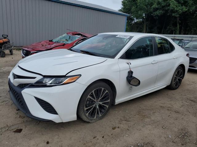 2018 Toyota Camry L VIN: 4T1B11HK6JU121462 Lot: 54910994