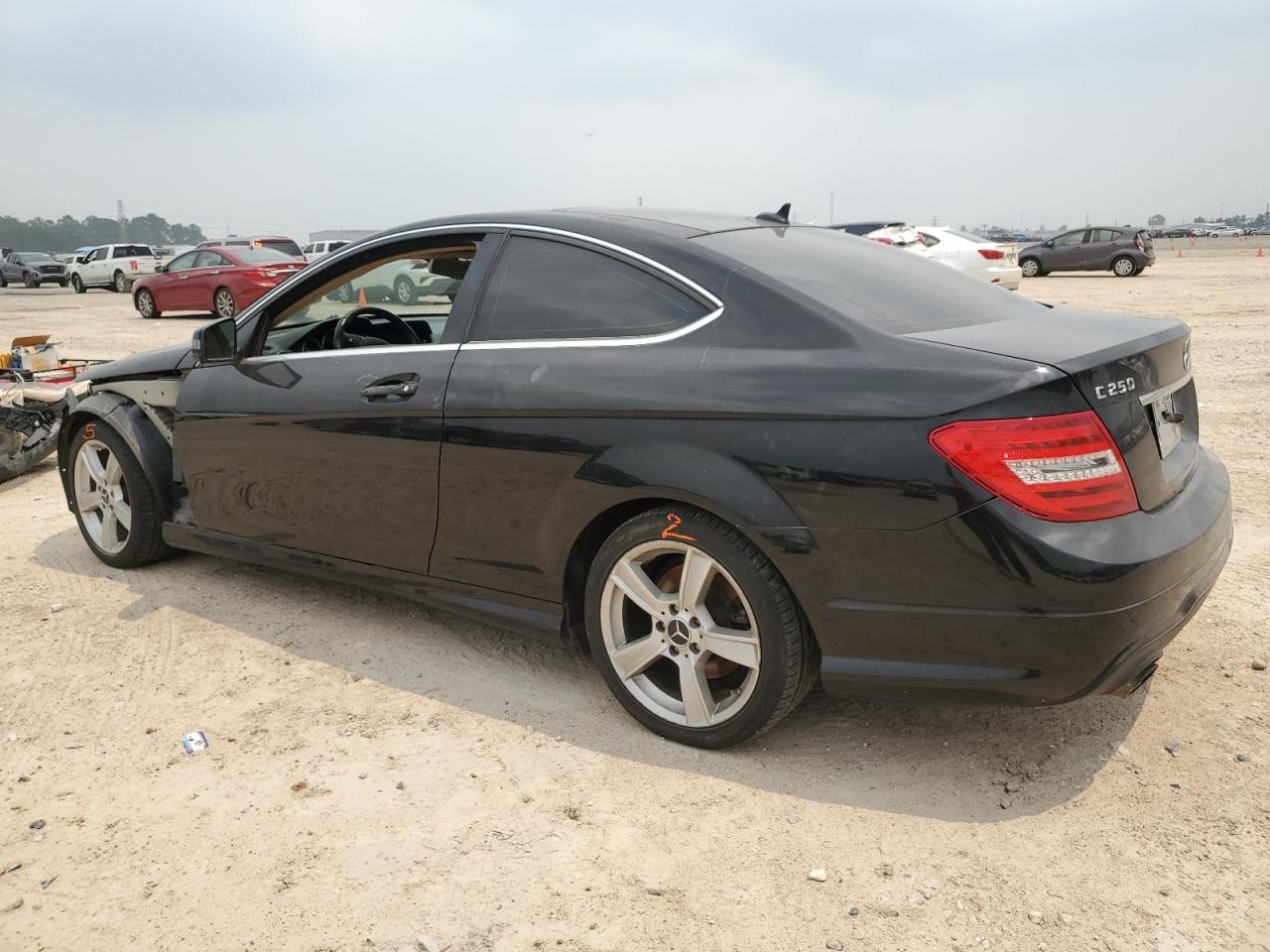 WDDGJ4HB4CF744880 2012 Mercedes-Benz C 250