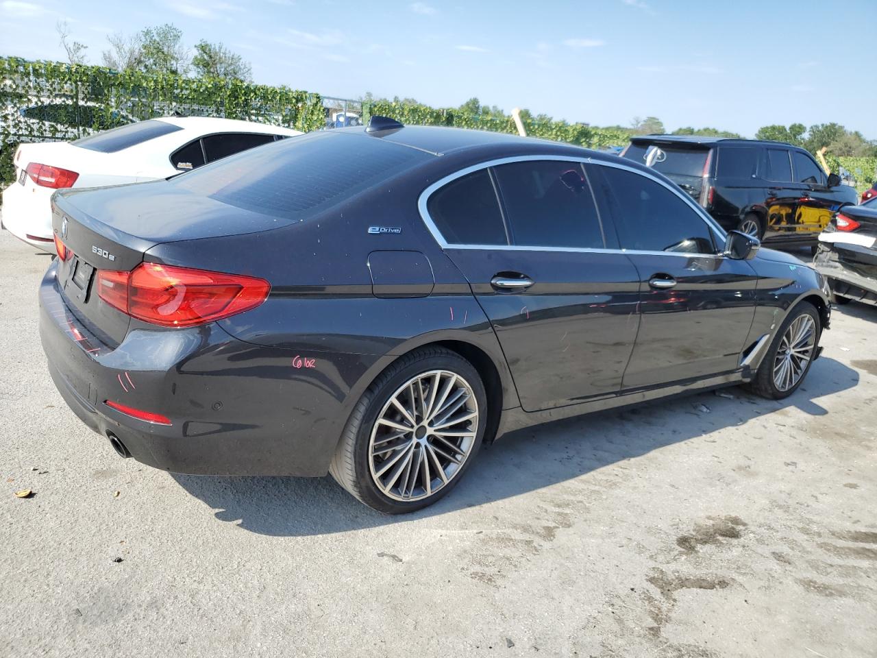 WBAJA9C58JG623272 2018 BMW 530E