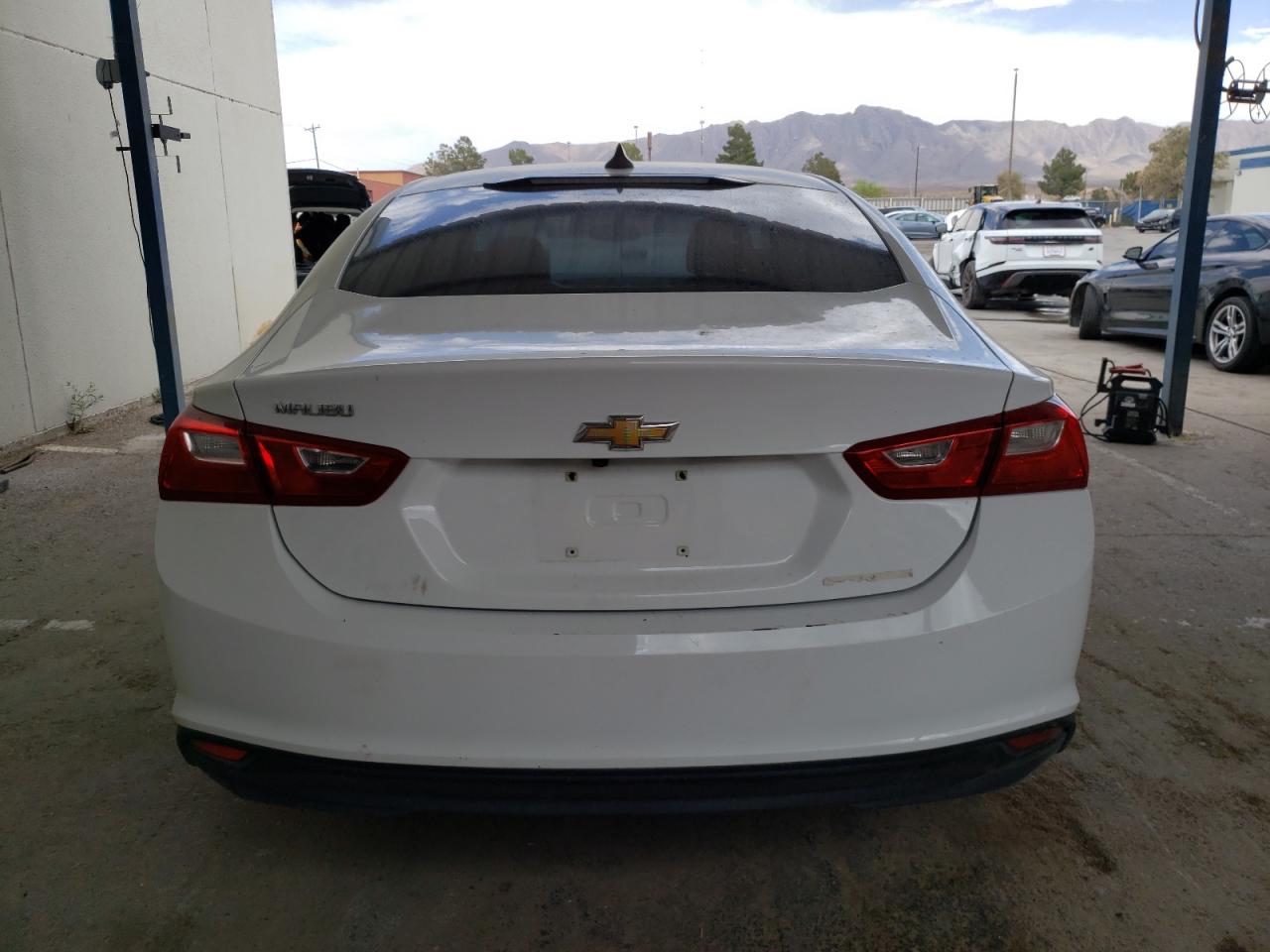 1G1ZB5ST8JF136812 2018 Chevrolet Malibu Ls