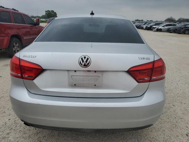 2015 Volkswagen Passat Se VIN: 1VWBS7A3XFC020555 Lot: 53861534