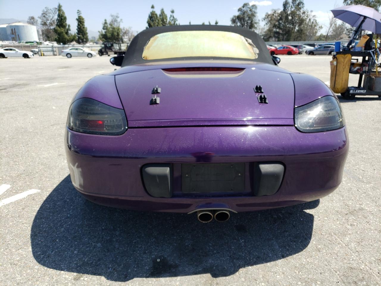 WP0CA2983YU628489 2000 Porsche Boxster