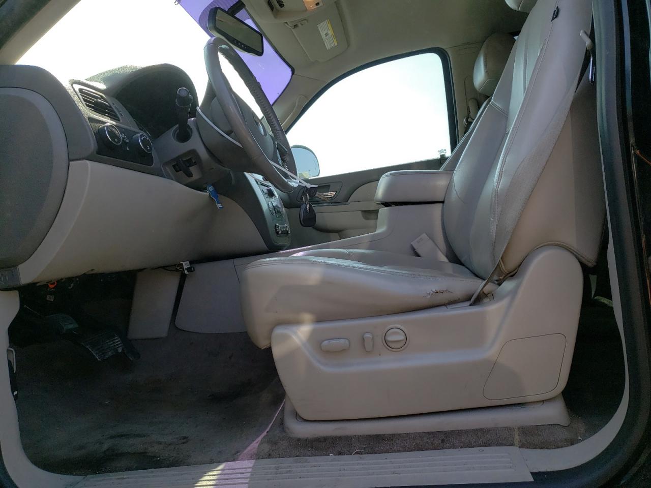 1gnskbe03br396907 1GNSKBE03BR396907 2011 Chevrolet Tahoe K1500 Lt