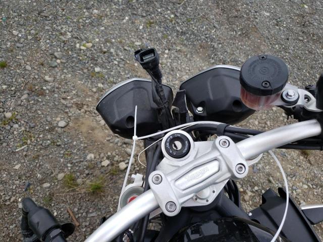 2015 TRIUMPH MOTORCYCLE SPEED TRIP - SMTN01PK9FJ676731