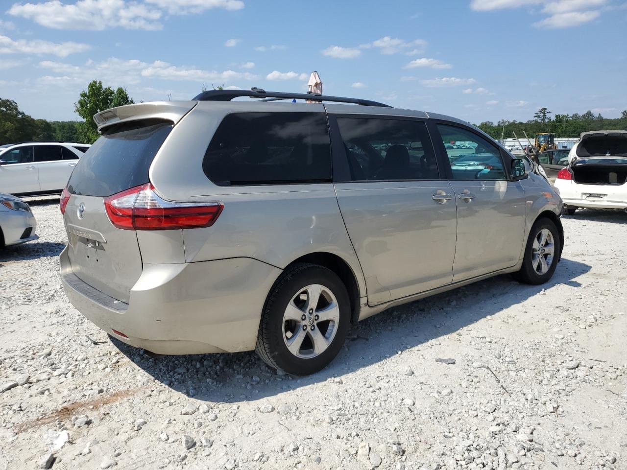 5TDKK3DC5FS640543 2015 Toyota Sienna Le