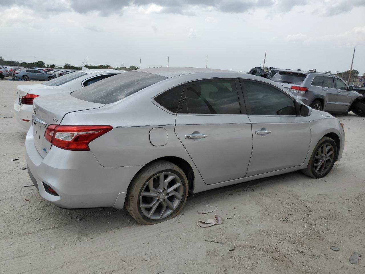 2016 Nissan Sentra S vin: 3N1AB7AP7GY299508