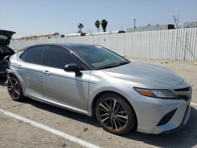 VIN 4T1B61HK7KU216745 2019 Toyota Camry, Xse no.4