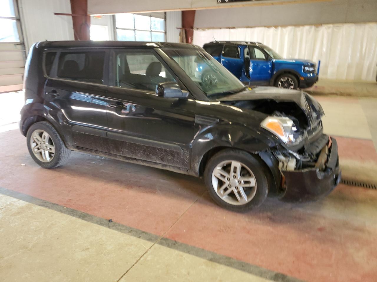 KNDJT2A23B7204387 2011 Kia Soul +