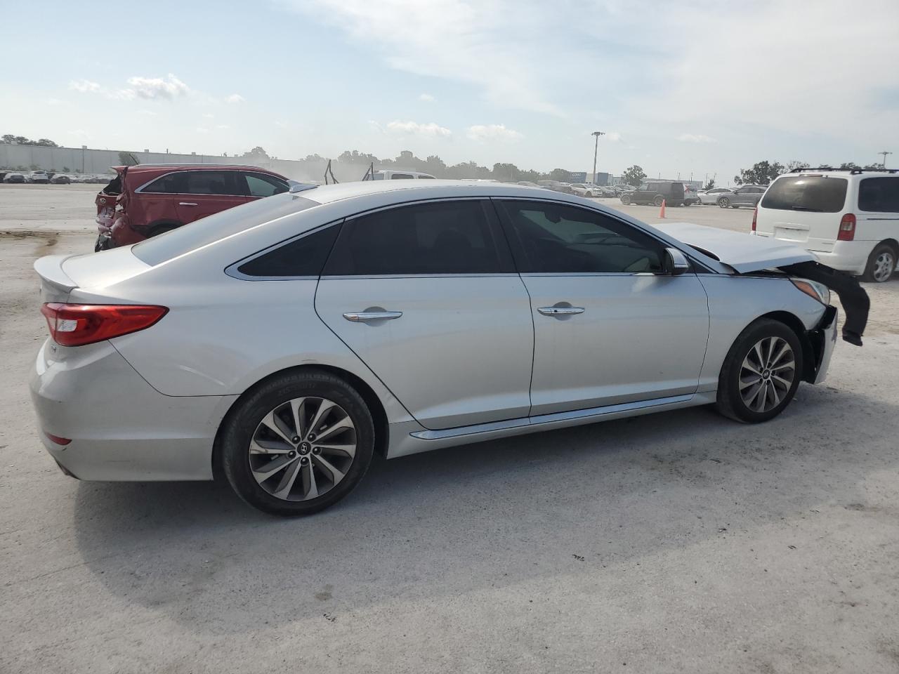 5NPE34AF4FH095813 2015 Hyundai Sonata Sport