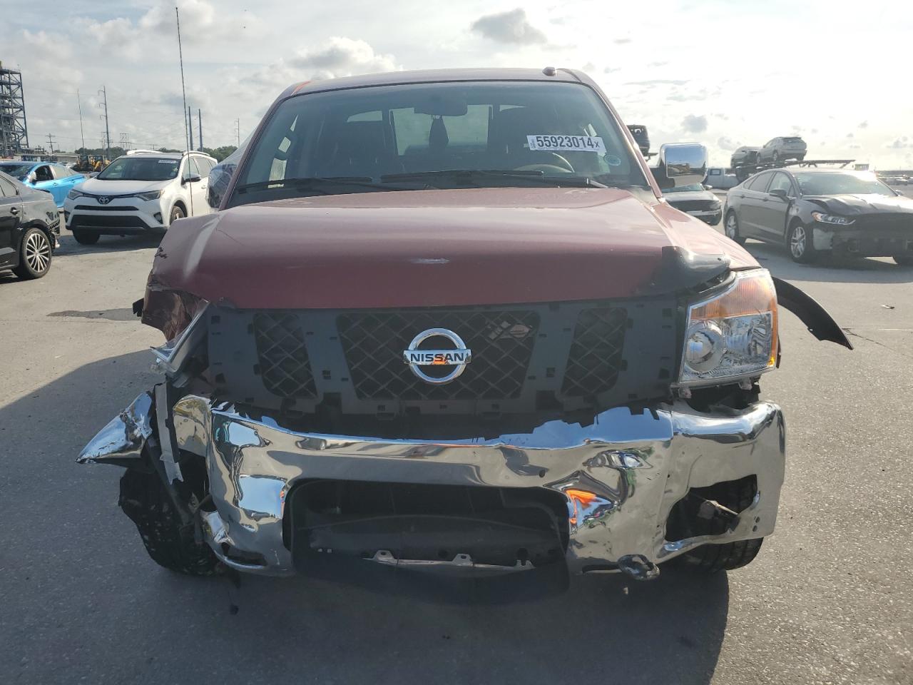 1N6BA0EC7FN505566 2015 Nissan Titan S