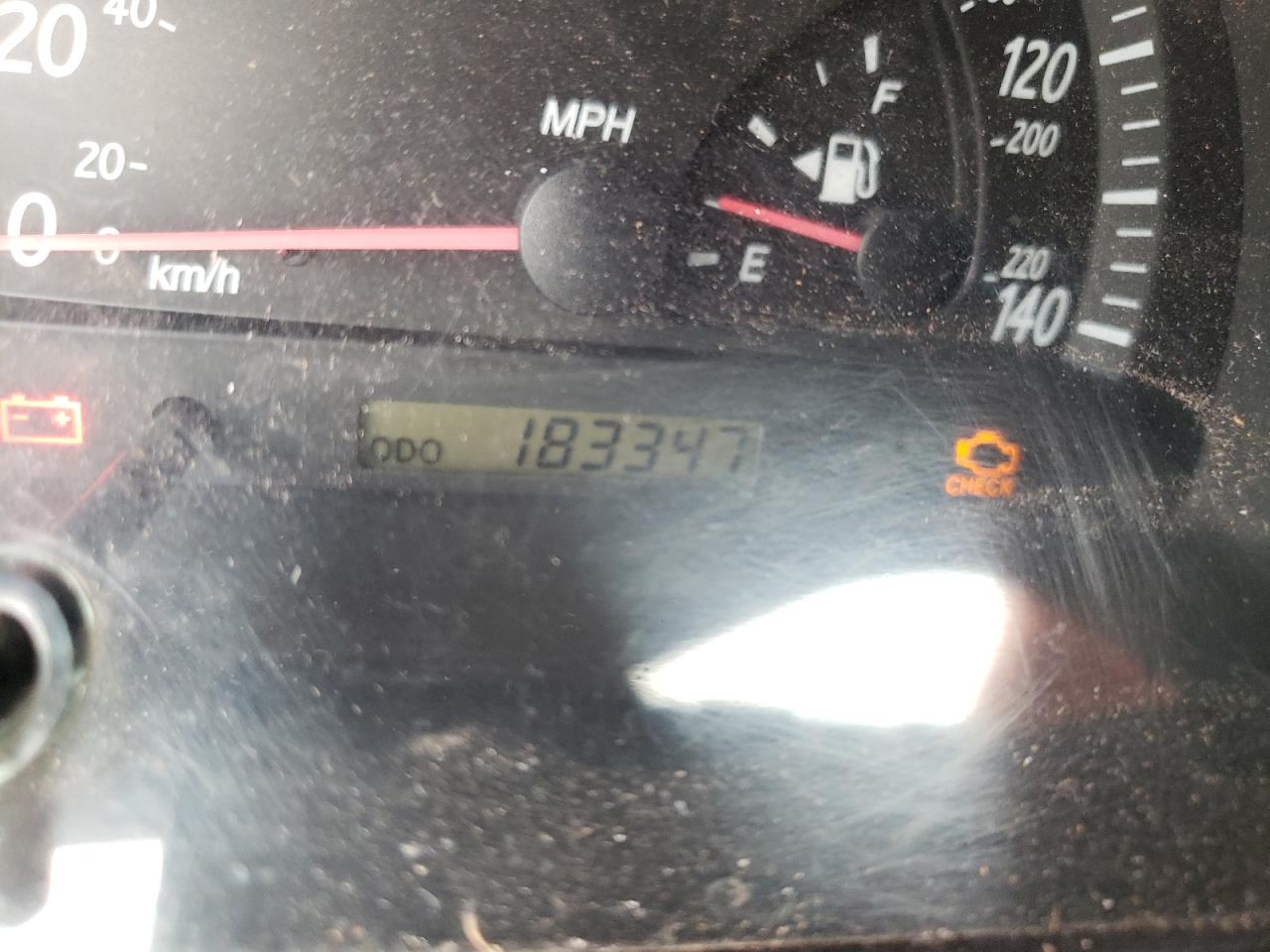 JTDBE32K840253177 2004 Toyota Camry Le