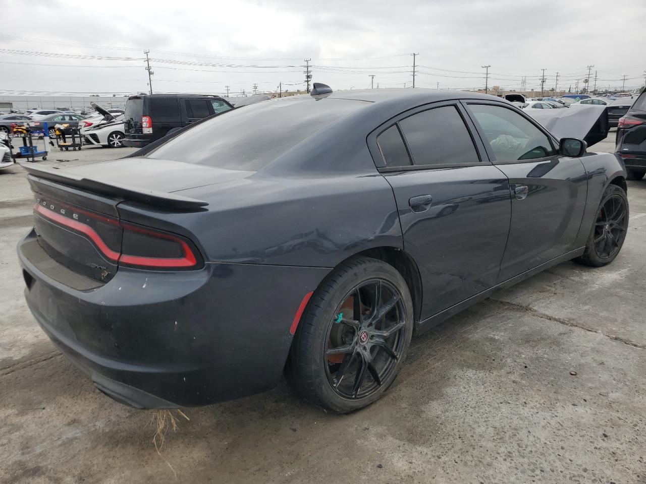 2C3CDXHG8HH563496 2017 Dodge Charger Sxt