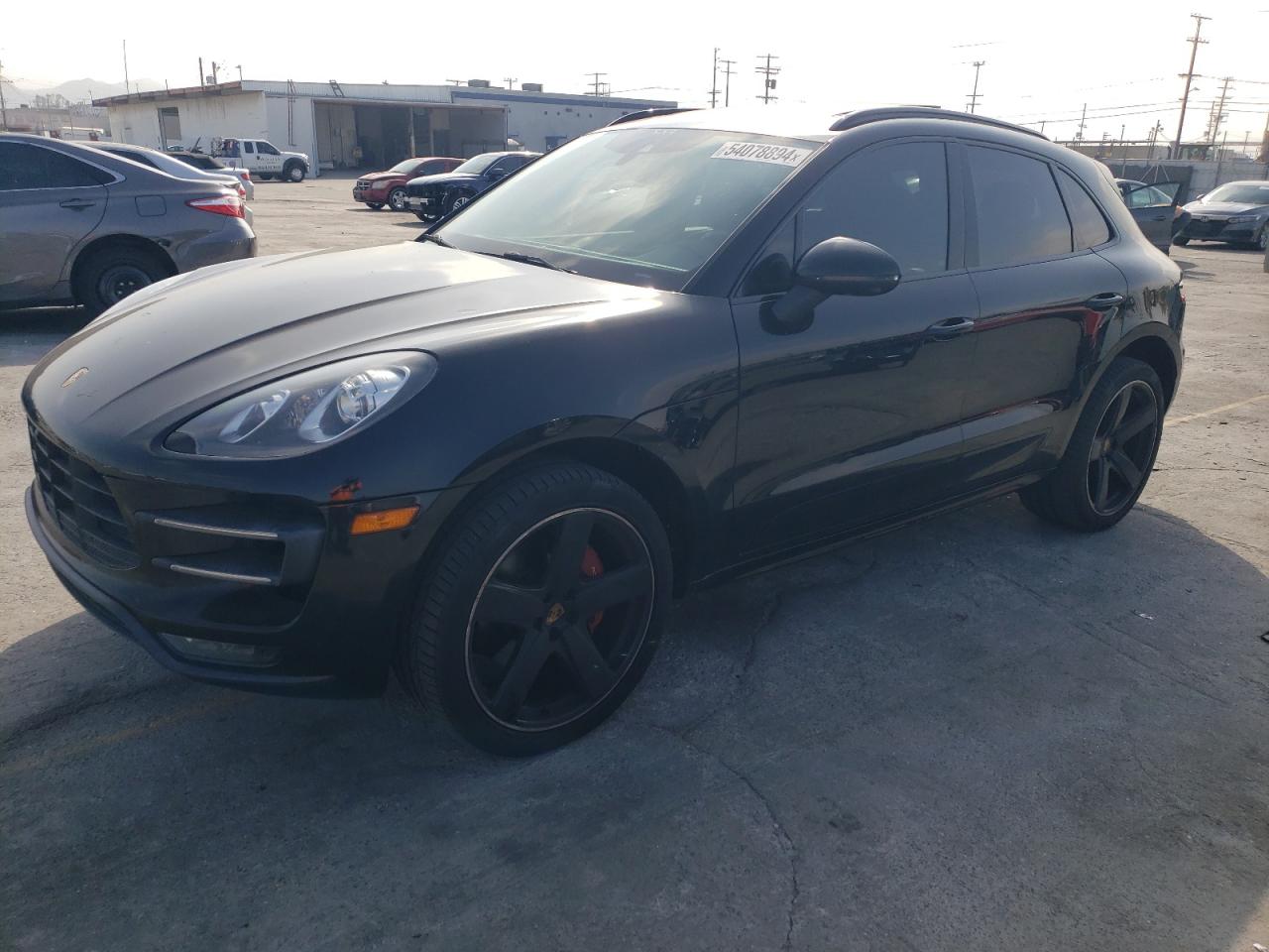 2015 Porsche Macan Turbo vin: WP1AF2A57FLB48502