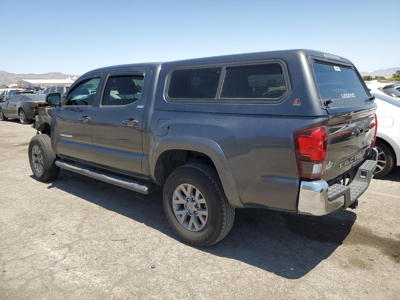 2018 Toyota Tacoma Double Cab vin: 3TMAZ5CN6JM056702