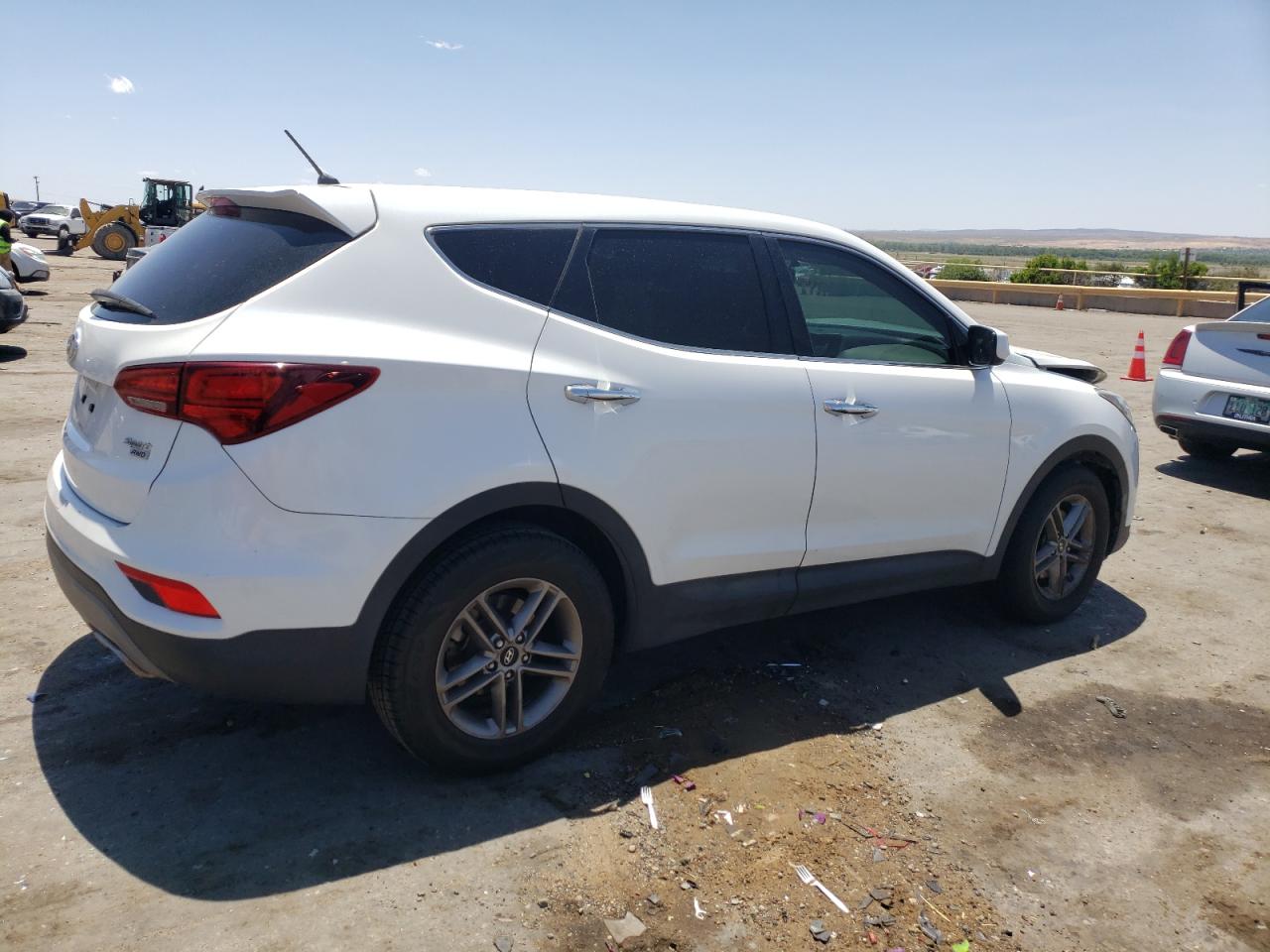 2018 Hyundai Santa Fe Sport vin: 5NMZTDLB7JH089294