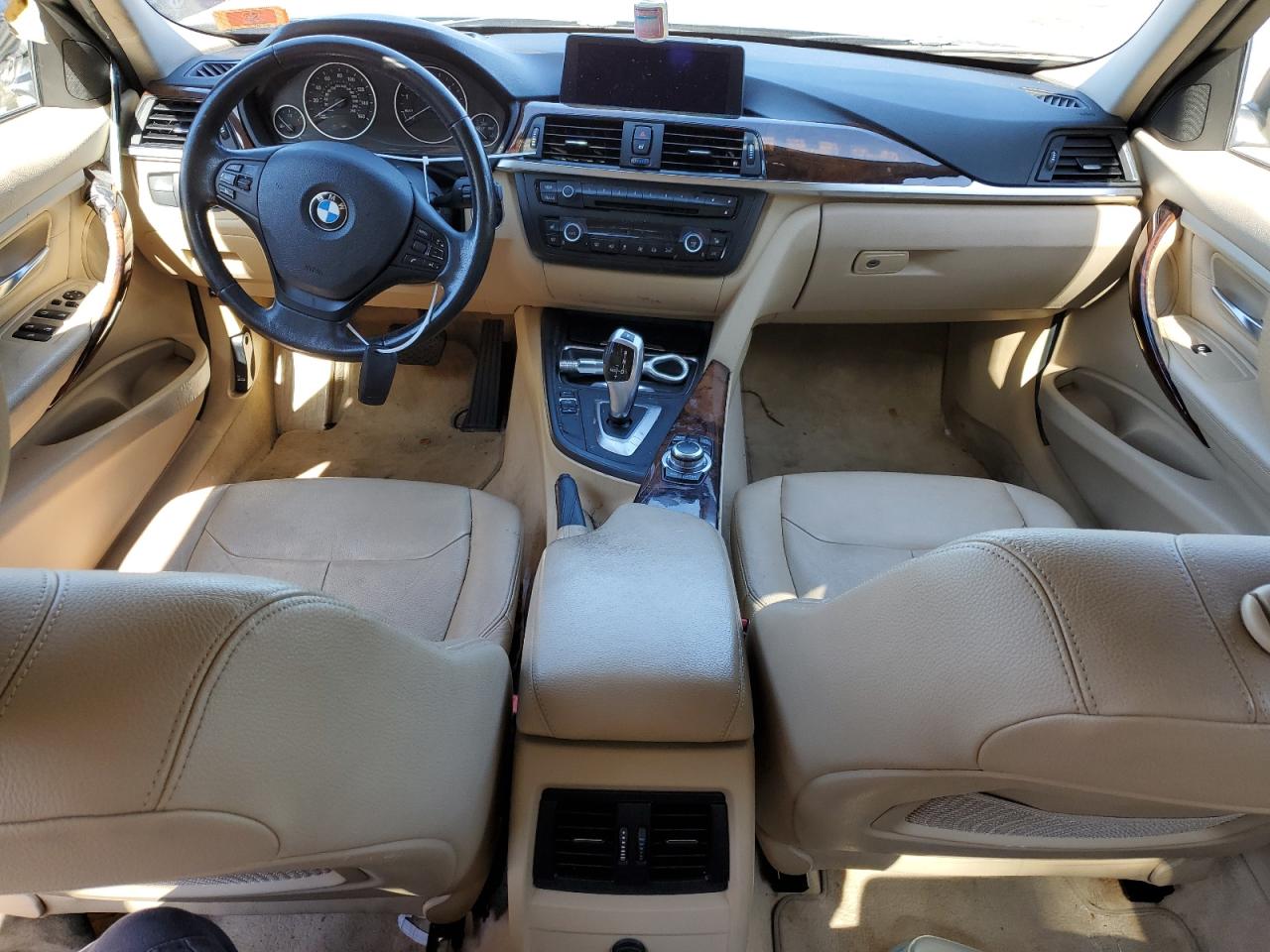 2013 BMW 328 Xi vin: WBA3B3C59DF540267