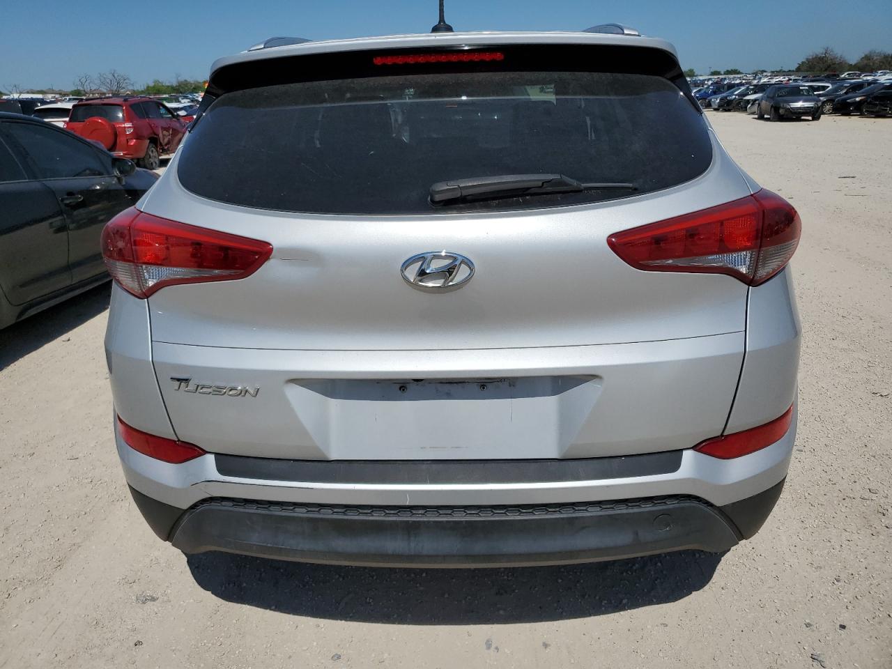 2016 Hyundai Tucson Limited vin: KM8J33A40GU089517