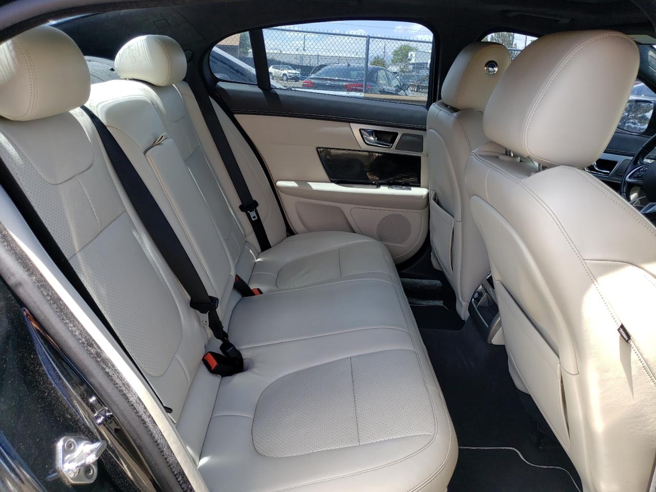 SAJWJ0EF6D8S80438 2013 Jaguar Xf
