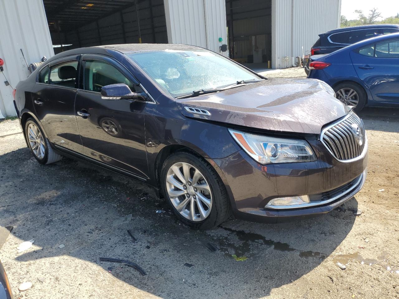 2014 Buick Lacrosse vin: 1G4GB5GR7EF131999