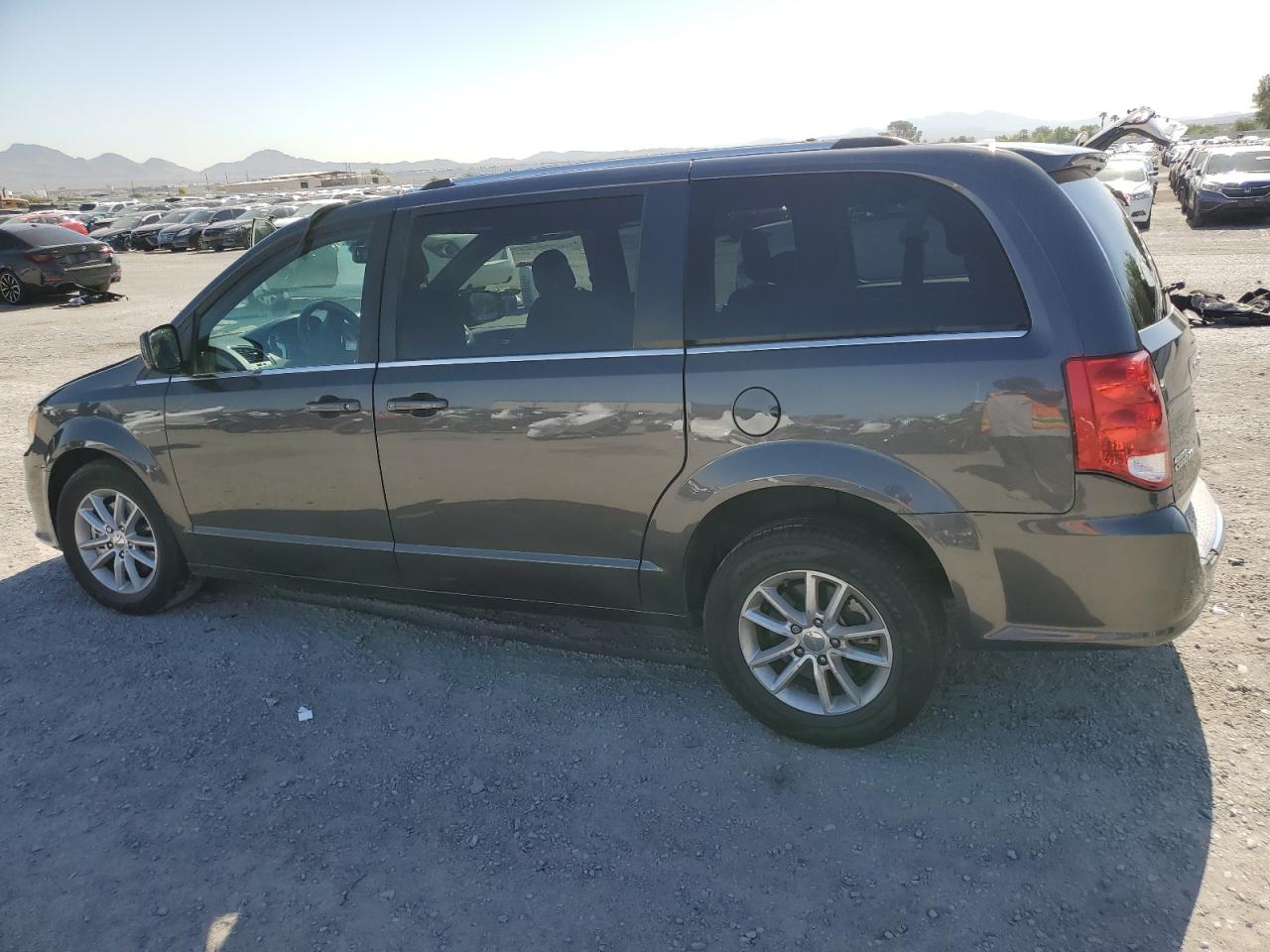 2019 Dodge Grand Caravan Sxt vin: 2C4RDGCG5KR587401