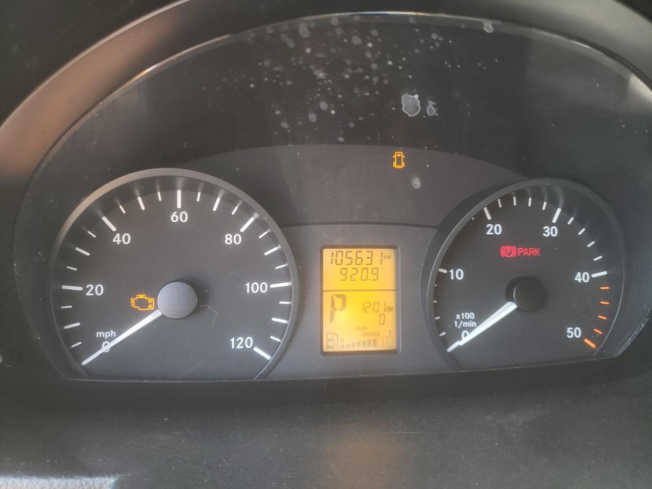 WD3PE7DC4E5942215 2014 Mercedes-Benz Sprinter 2500