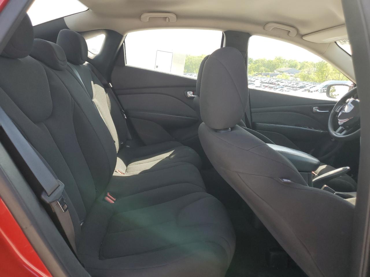 1C3CDFAA3DD328947 2013 Dodge Dart Se